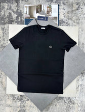 Load image into Gallery viewer, Tshirt