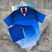 Load image into Gallery viewer, Tshirt