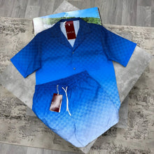 Load image into Gallery viewer, Tshirt