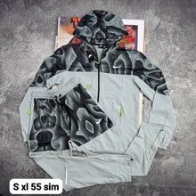 Load image into Gallery viewer, Tracksuit