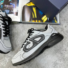 Load image into Gallery viewer, Shoes