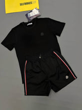 Load image into Gallery viewer, T-shirt