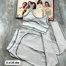 Load image into Gallery viewer, Tracksuit