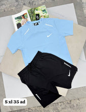 Load image into Gallery viewer, Tshirt