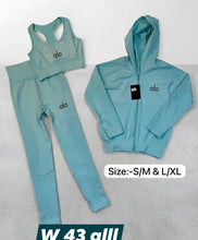 Load image into Gallery viewer, Tracksuit women