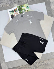 Load image into Gallery viewer, Tshirt