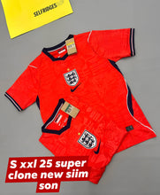 Load image into Gallery viewer, T-shirt