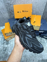 Load image into Gallery viewer, Shoes