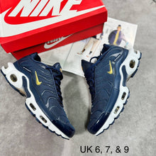 Load image into Gallery viewer, Shoes