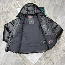 Load image into Gallery viewer, Jacket