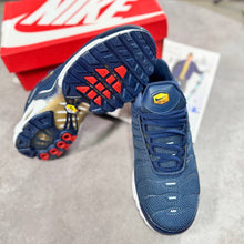 Load image into Gallery viewer, Shoes