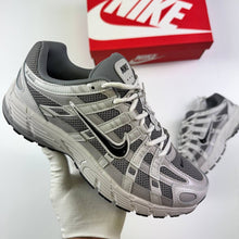 Load image into Gallery viewer, Shoes