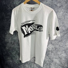 Load image into Gallery viewer, T-shirt