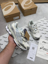 Load image into Gallery viewer, Shoes