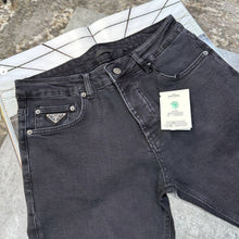 Load image into Gallery viewer, Jeans