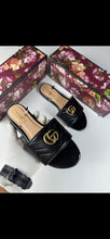 Load image into Gallery viewer, Slipper