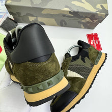 Load image into Gallery viewer, Shoes