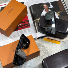 Load image into Gallery viewer, Sunglass