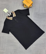 Load image into Gallery viewer, Tshirt