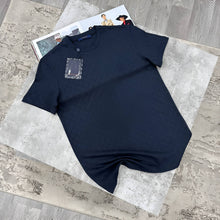 Load image into Gallery viewer, Tshirt
