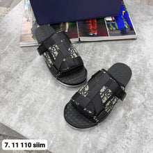 Load image into Gallery viewer, Slipper