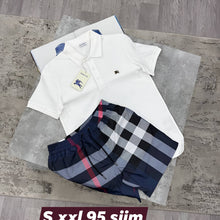Load image into Gallery viewer, Tshirt
