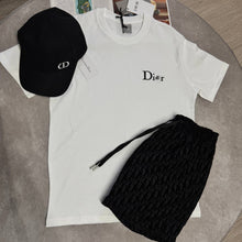 Load image into Gallery viewer, T-shirt