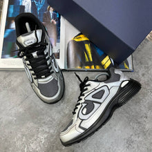 Load image into Gallery viewer, Shoes