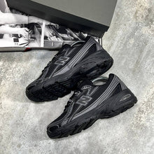Load image into Gallery viewer, Shoes men