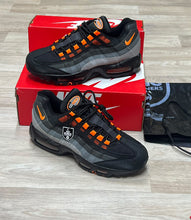 Load image into Gallery viewer, Shoes