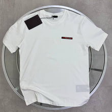 Load image into Gallery viewer, T-shirt