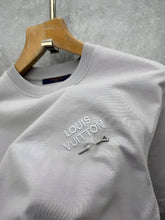Load image into Gallery viewer, T-shirt