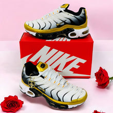 Load image into Gallery viewer, Shoes men