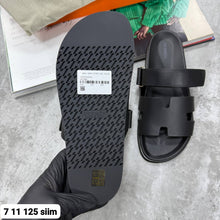 Load image into Gallery viewer, Slipper
