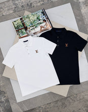 Load image into Gallery viewer, T-shirt