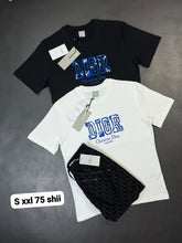 Load image into Gallery viewer, Tshirt
