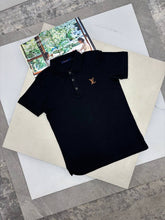 Load image into Gallery viewer, T-shirt