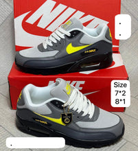 Load image into Gallery viewer, Shoes