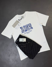 Load image into Gallery viewer, Tshirt