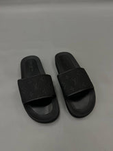 Load image into Gallery viewer, Slipper