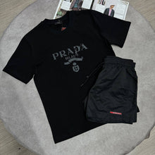 Load image into Gallery viewer, T-shirt