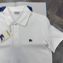 Load image into Gallery viewer, Tshirt