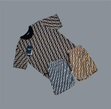 Load image into Gallery viewer, Tshirt