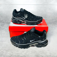 Load image into Gallery viewer, Shoes