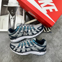 Load image into Gallery viewer, Shoes
