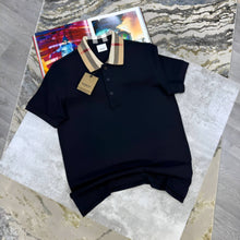 Load image into Gallery viewer, T-shirt