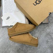 Load image into Gallery viewer, Slipper