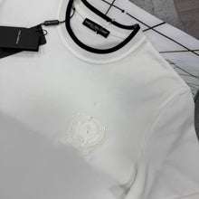Load image into Gallery viewer, Tshirt