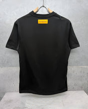 Load image into Gallery viewer, T-shirt