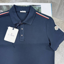 Load image into Gallery viewer, Tshirt